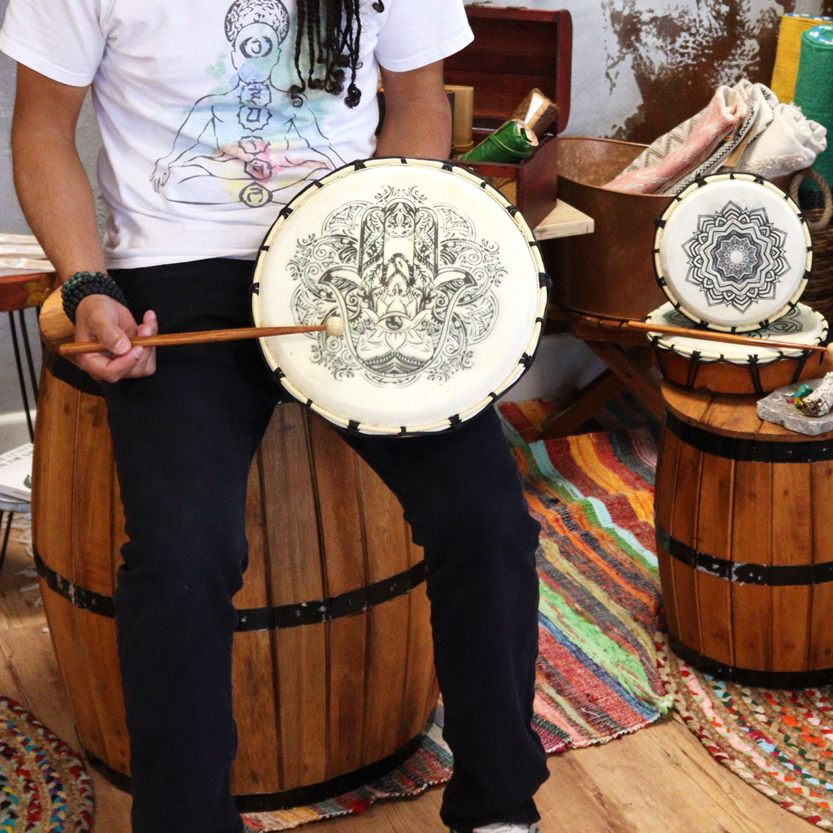 Hamsa Shamanic Drum with Two Sticks - 30cm – view 6