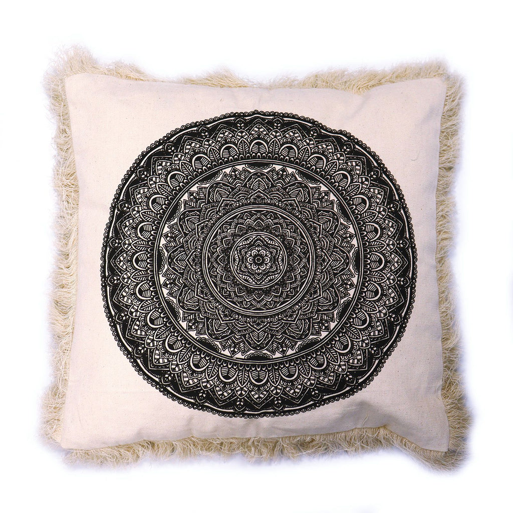 Traditional Mandala Cushion Cover - 45x45cm - Black – view 3