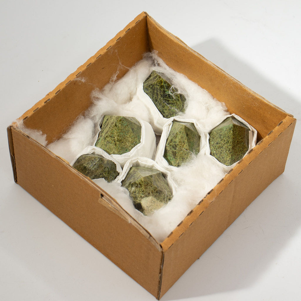 Epidote A Grade Top Polished Gemstone Point, pack of 5-6 pieces – view 7