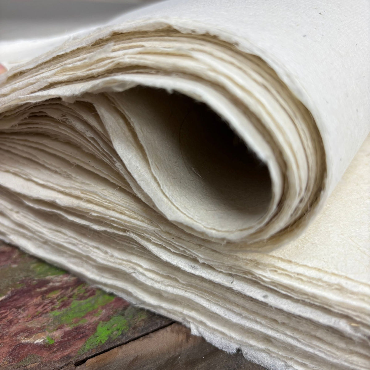 Lokta Wrapping Paper 51x76cm, 5gsm Plain, Pack of 5 – view 7