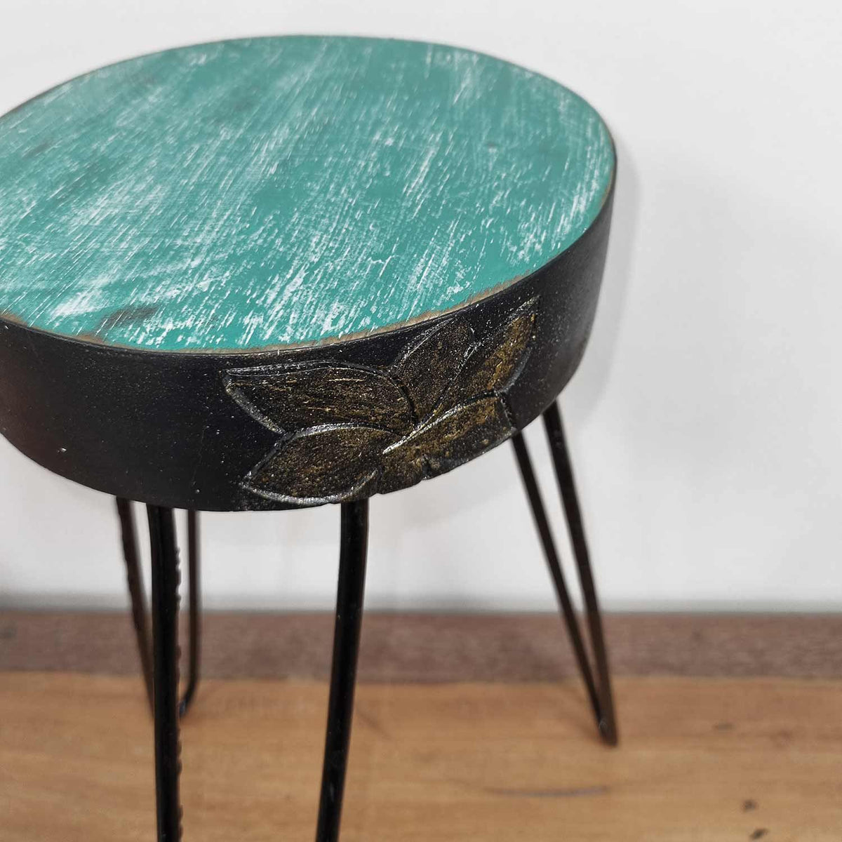 Albasia Wood Plant Stand - Turquoise & Gold Detail – view 2